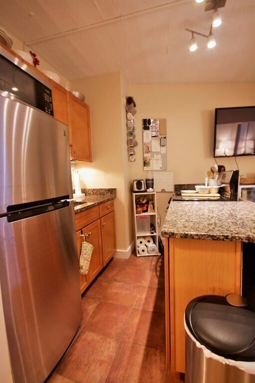 Photo - 12 Stoneholm St Unit 419