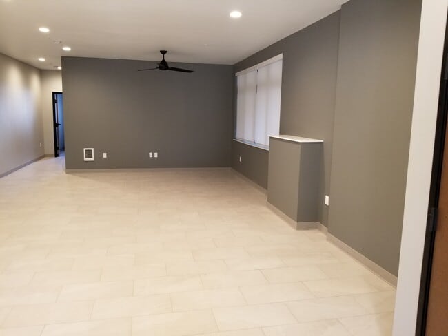 Living Space - Quincy Square Apartments