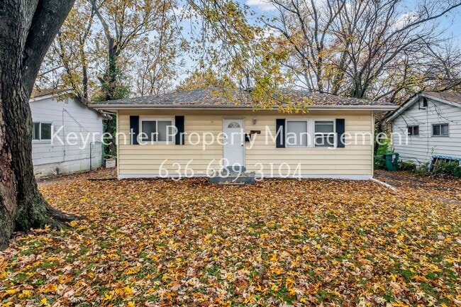 Photo - COMING SOON - Charming 3-Bedroom Home with Spacious Yard in North St. Louis County