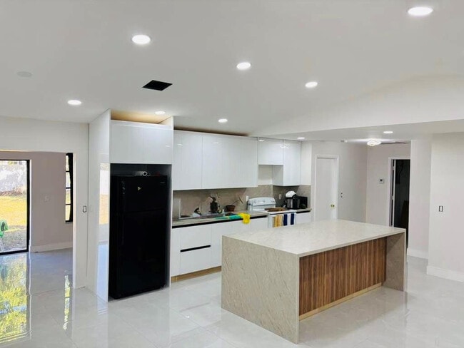 Photo - 1117 SE 19th Terrace