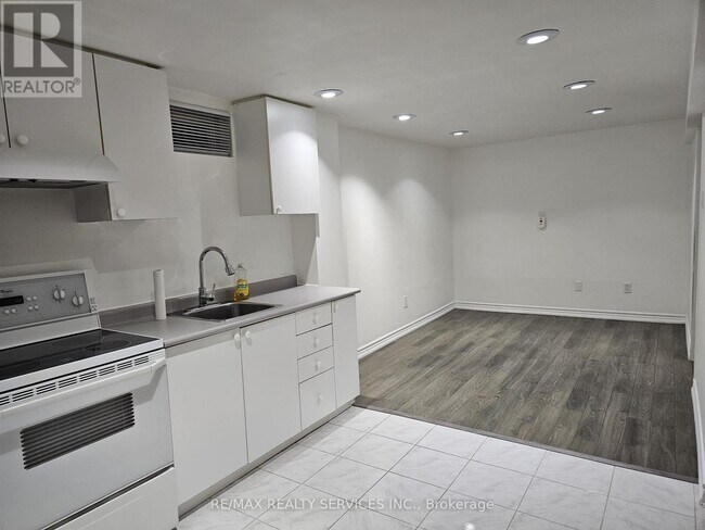 Photo - 21 Wayne Nicol Dr