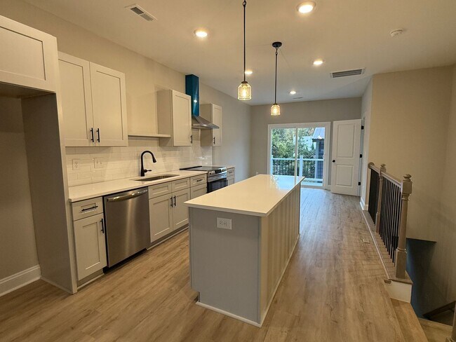 Photo - Brand New 3 level townhouse close to Uptown