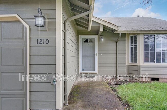 Photo - 1210 NE 163rd Ct