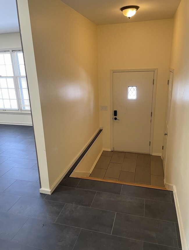 Photo - 4449 E 107th St