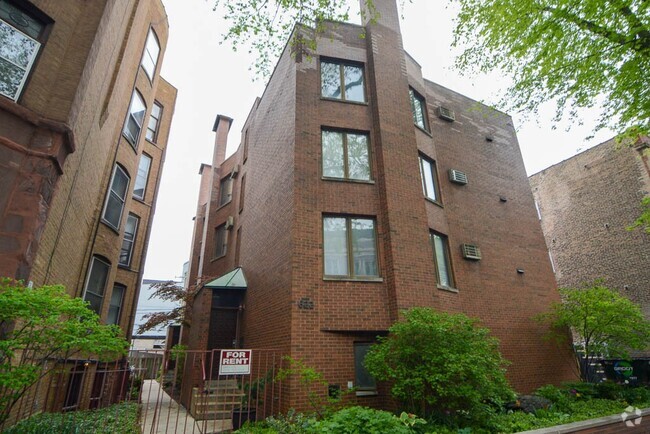 Building Photo - 622 W Wellington Ave Rental
