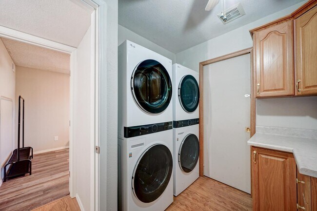 Photo - 5124 W Harmont Dr