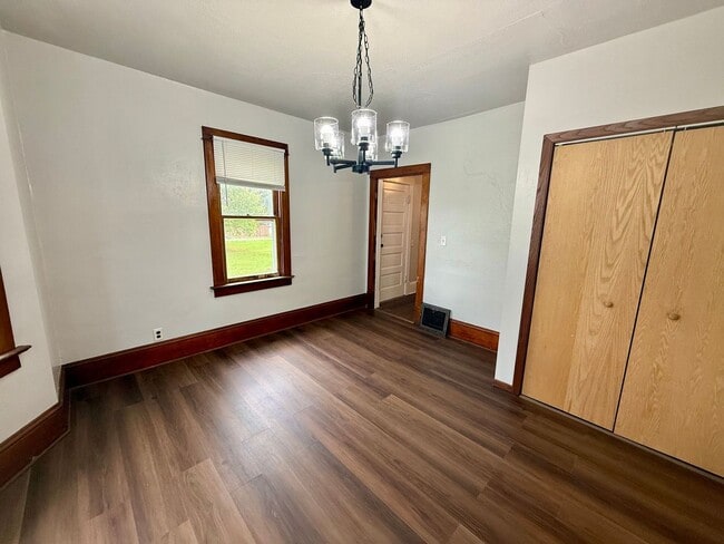 Photo - 312 W Arnold St Unit Lower