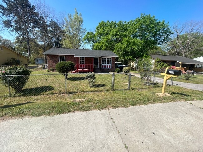 Building Photo - 4539 Bluff Rd