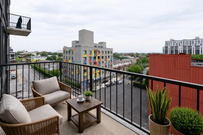 Photo - 2715 Fulton St Unit 608