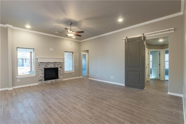 Photo - 7925 Sweetgum St