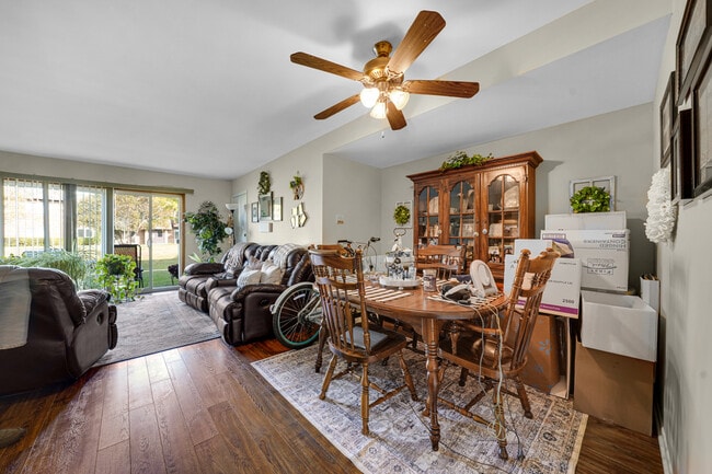 Photo - 9381 Bay Colony Dr Unit 1N