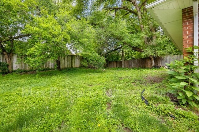 Photo - 3422 SW 8th St