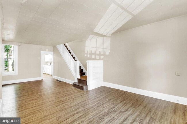 Photo - Spacious 3 Bedroom, 1 Bath Home in Harrisburg, Pa!