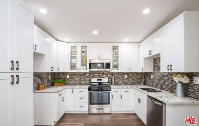 Photo - 526 W Ash Ave