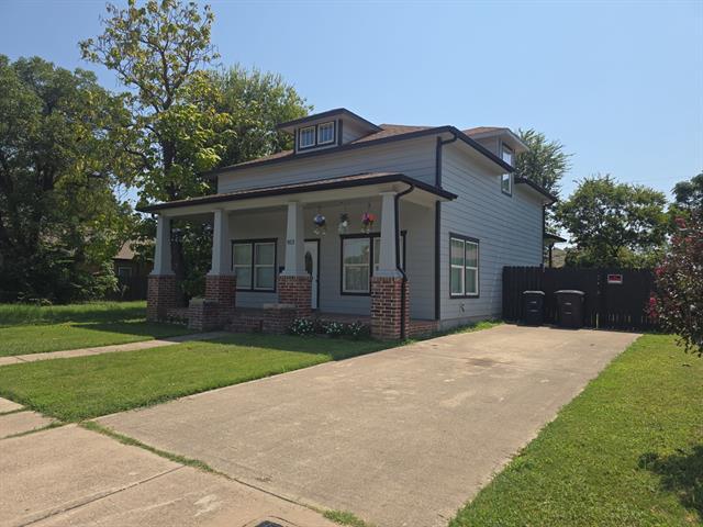 Photo - 922 E Dashwood St