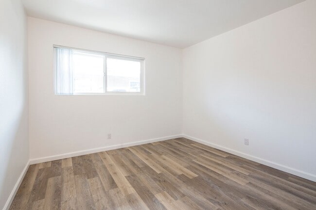 Photo - 6740 Sabado Tarde Rd Unidad B