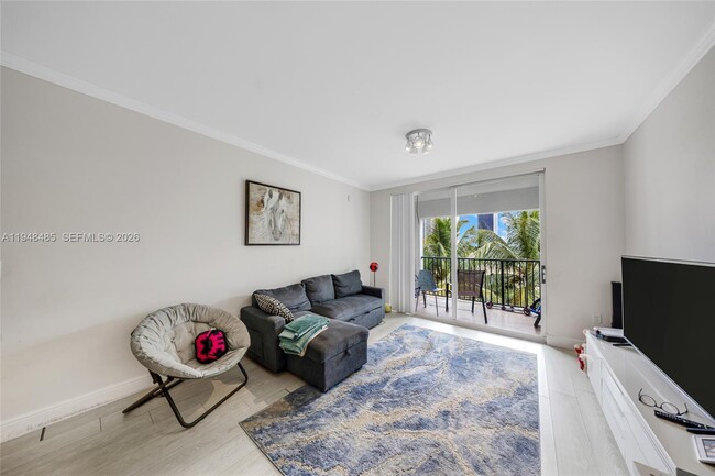 Building Photo - 17145 N Bay Rd Unit 4506