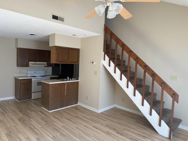 Building Photo - 505 63rd Ave N