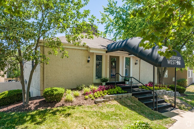 Photo - Waterford West