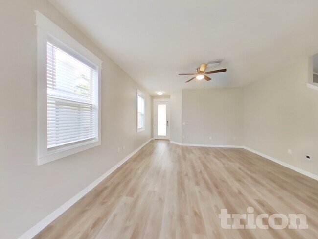 Photo - 12134 Fern Haven Ave