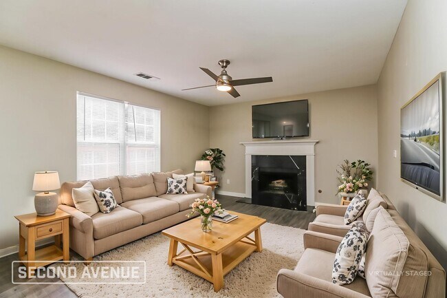 Photo - 5681 Spring Mill Cir