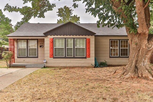 Pre-Leasing For August 2024 Alarm and Lawn... - Pre-Leasing For August 2024 Alarm and Lawn... House