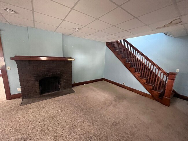 Photo - 339 W Oak St Unit 339 W Oak