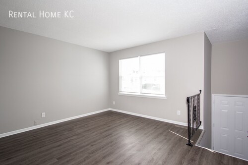 Photo - 1226 E Cothrell-