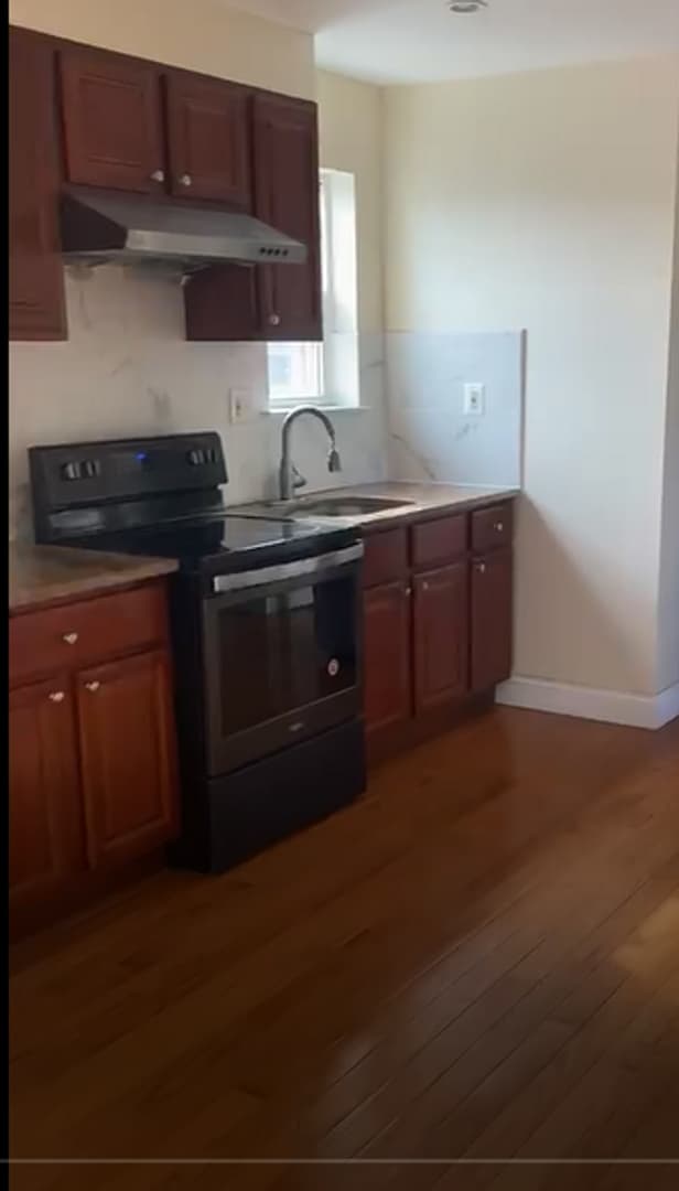 Photo - 763 S 13th St Unit 3rd fl
