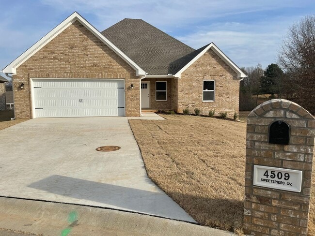 Building Photo - 4509 Sweetspiers Cove