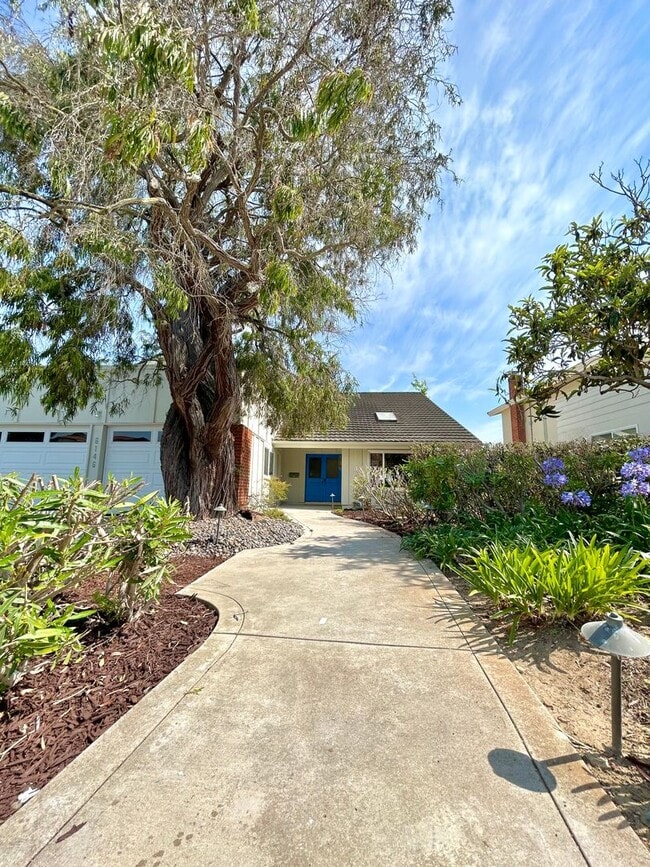 Photo - Beautiful fully remodeled home in sunny San Diego!