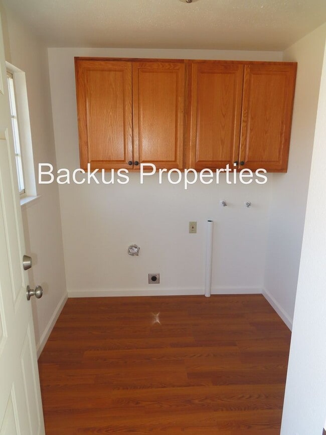 Photo - 59920 Martin St Unit A