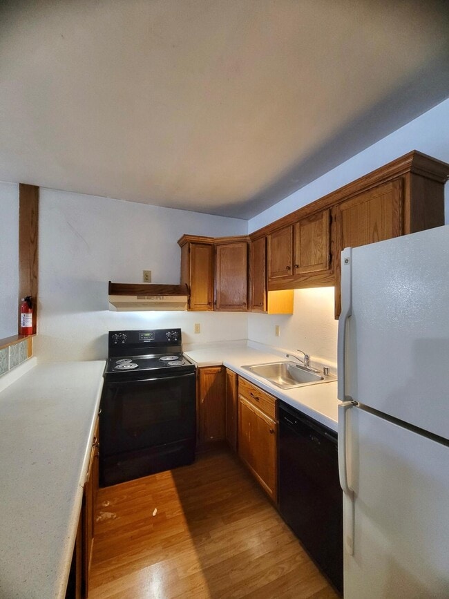 Photo - 3277 S 10th St