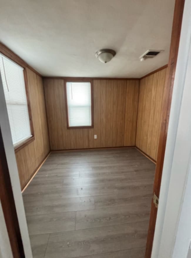 Photo - 314 Liston Ave