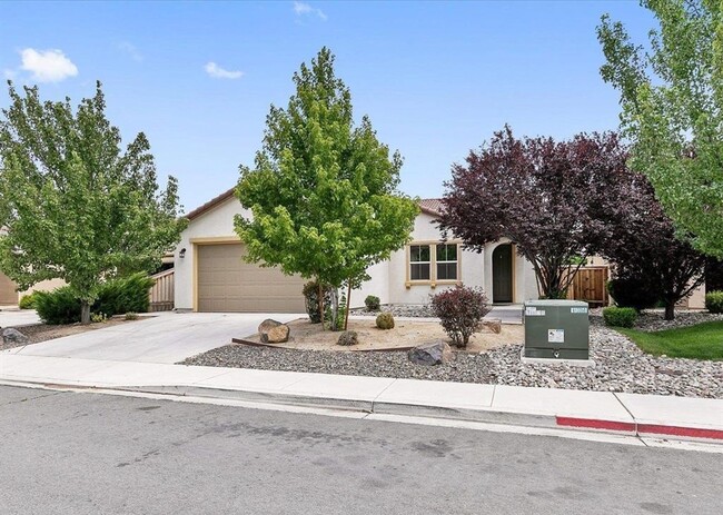 Photo - 3 bedroom, 2 bath home with office for rent in Reno, $2500 per month