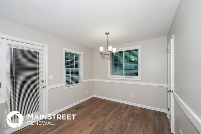 Photo - 6820 Briarwood Dr