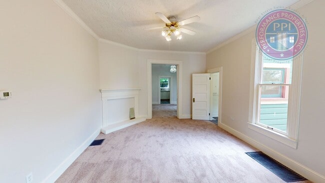 Photo - 2406 SE Yamhill St Unit 1