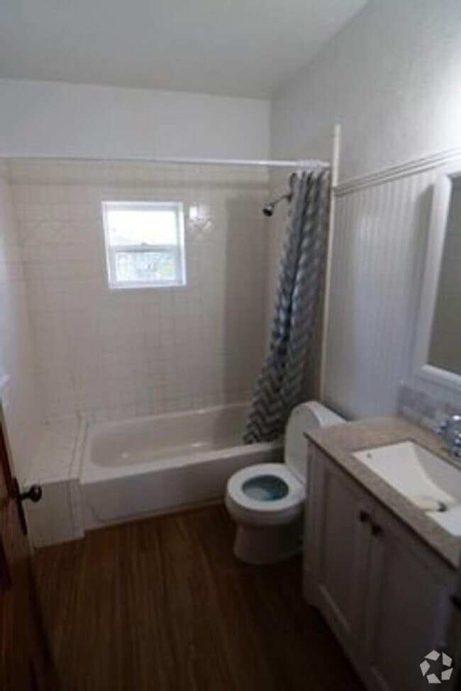 Building Photo - Conveniently Located HOUSE in Spanish Fork!