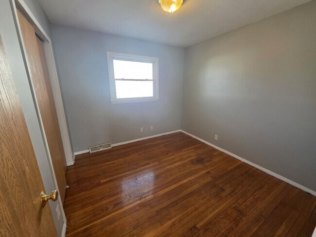 Photo - 5165-5167 N 45th St Unit 5167