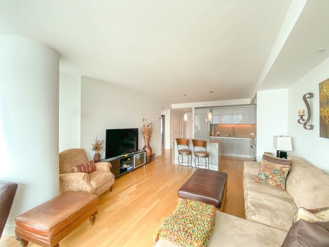 Photo - 77 Hudson St Unit 2610
