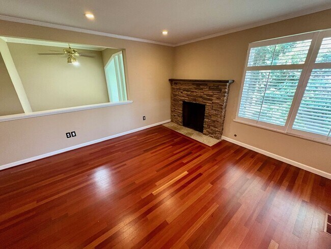 Photo - 4212 30th Ave W