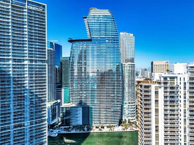 Building Photo - 300 Biscayne Blvd Unit 300 Biscayne Boulevard Blvd # 1508