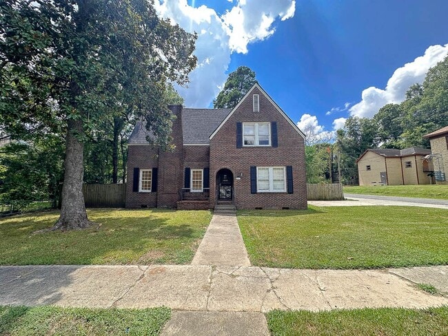 Large 4 bedroom in Highland! - Large 4 bedroom in Highland! House