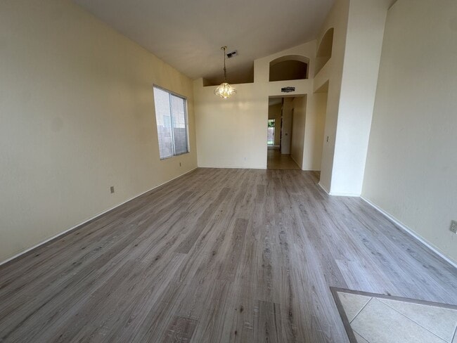 Photo - CONVENIENT CHANDLER LOCATION