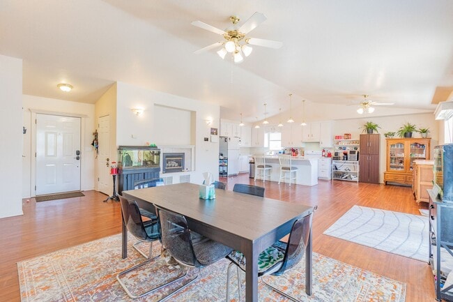 Photo - Conveniently located 3 Bedroom, 2 bath