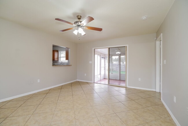 Photo - 1171 Harper Blvd SW