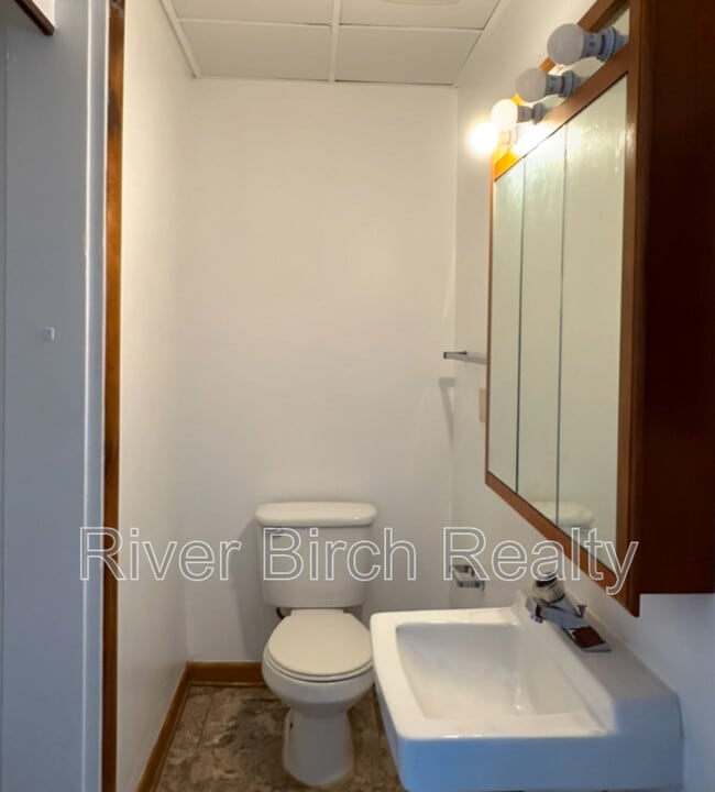 Photo - 525 E Pine St