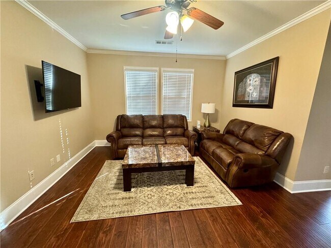 Photo - 2260 Ewell Park Dr NW