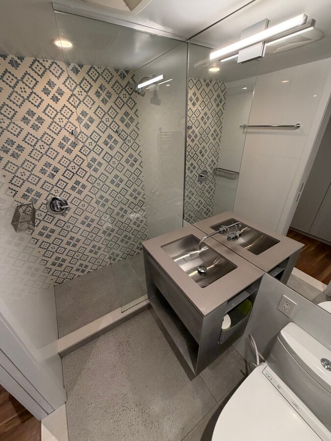 Photo - 287 Baltic St