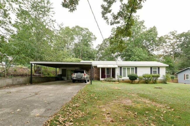 Photo - 2745 Old Concord Rd SE